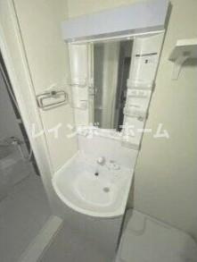 ハルティーニのシャワールーム