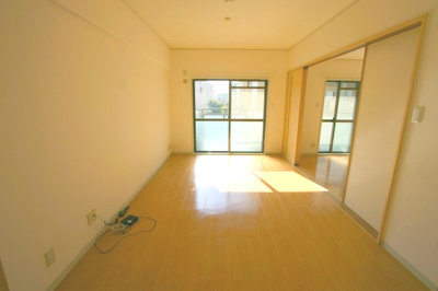 【寝室】 | パークヴィラ | ※同タイプの写真となり、実際のお部屋とは異なる場合があります