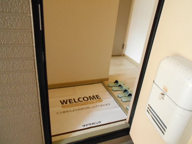 メゾン　ソレイユの玄関