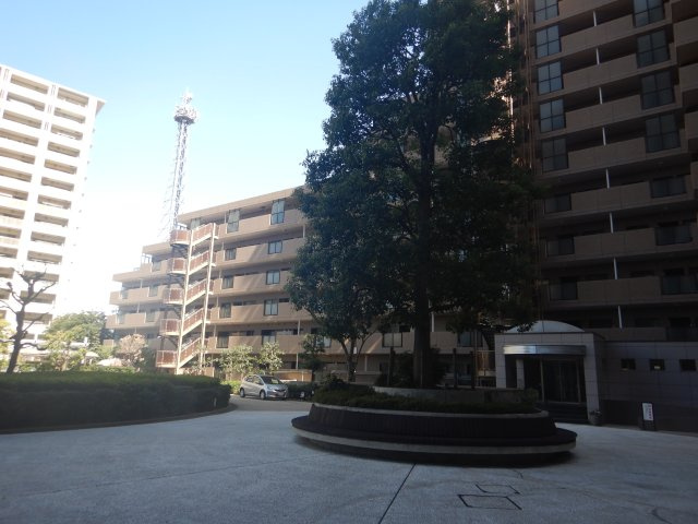 シスナブ池袋本町の中庭
