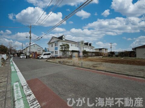 中郡大磯町西小磯　売地　全２区画の前面道路含む現地写真|現地外観