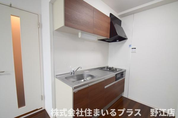 アンプルールフェール今津のキッチン