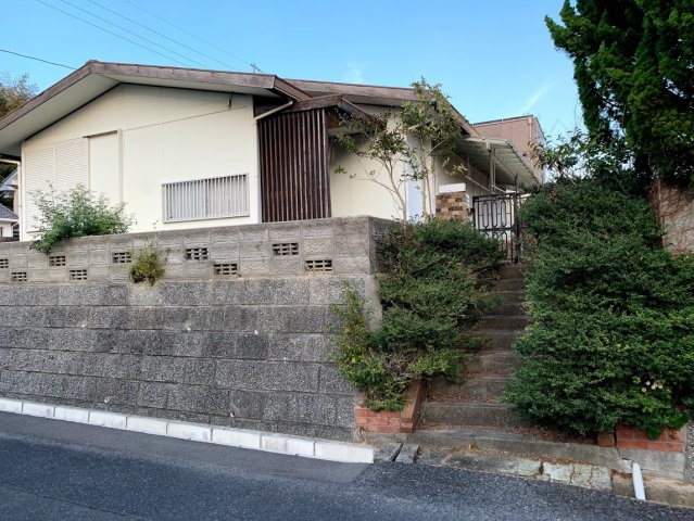 虹ヶ丘四丁目　売土地