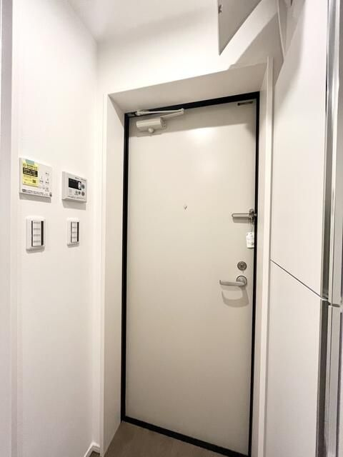 コンフォール新小岩の玄関