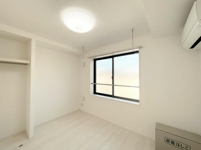 コンフォール新小岩の寝室