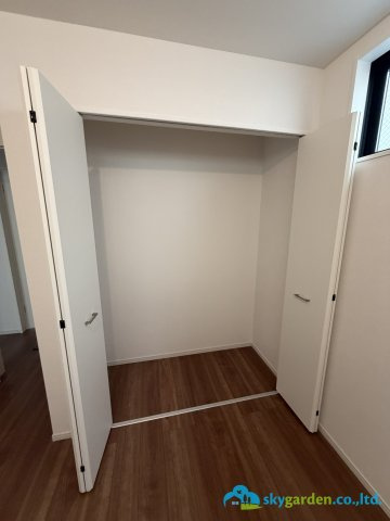 平塚市黒部丘２期　新築戸建　全２棟　１号棟の収納