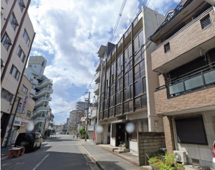 吉野４丁目貸しビルの外観