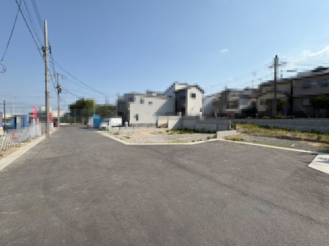 長岡京市長法寺力池の前面道路含む現地写真|前道：南西公道6ｍ！