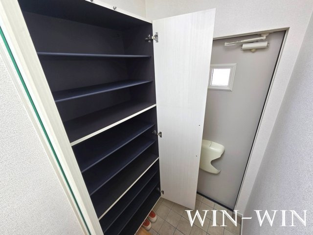 イースタン・パーク51 Bの玄関