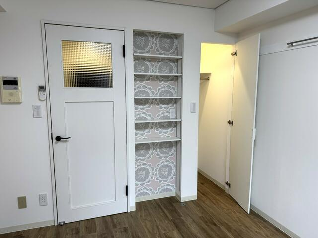 収納棚／クローゼット※清掃前