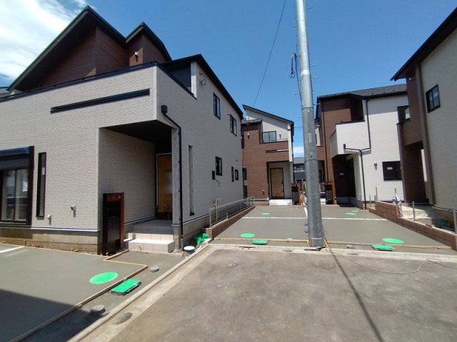 【外観】 | 新座市栄2丁目　新築一戸建住宅　全5棟　(保谷店) | 広々とした居住空間の住まいで始める新生活。