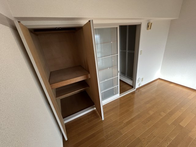 ラフィーネ津門の収納