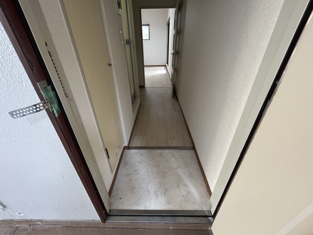 ラフィーネ津門の玄関