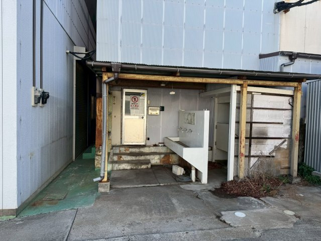 日立市工場 二棟一括の間取り