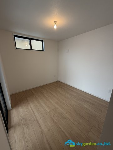 平塚市黒部丘２期　新築戸建　全２棟　2号棟の子供部屋