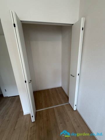 平塚市黒部丘２期　新築戸建　全２棟　2号棟の収納