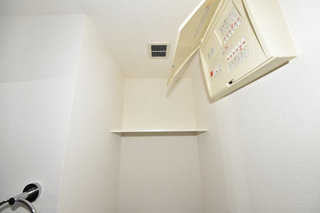 レジュールアッシュ難波ＭＩＮＡＭＩーⅢ