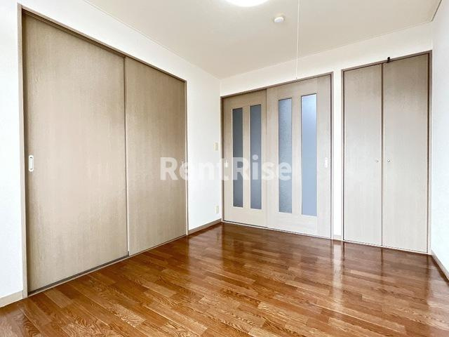 フォーシーズンの洋室|洋室