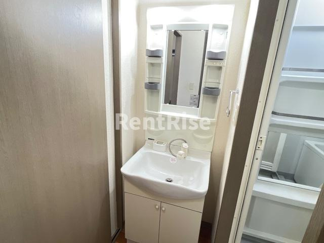 フォーシーズンの洗面所|洗髪洗面化粧台