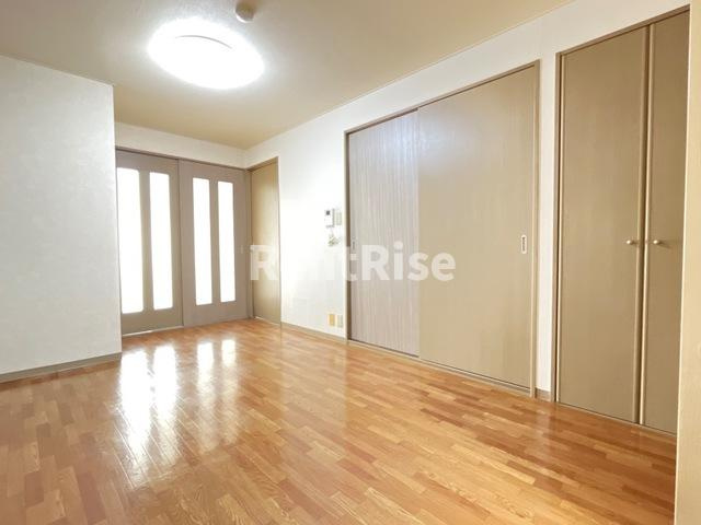 フォーシーズンの寝室|ダイニング