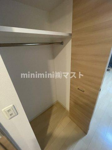 プライムアーバン御堂筋本町の収納