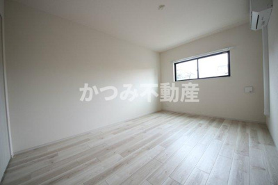 【居間・リビング】 | ヴォアチュールエムス | 他号室参考写真