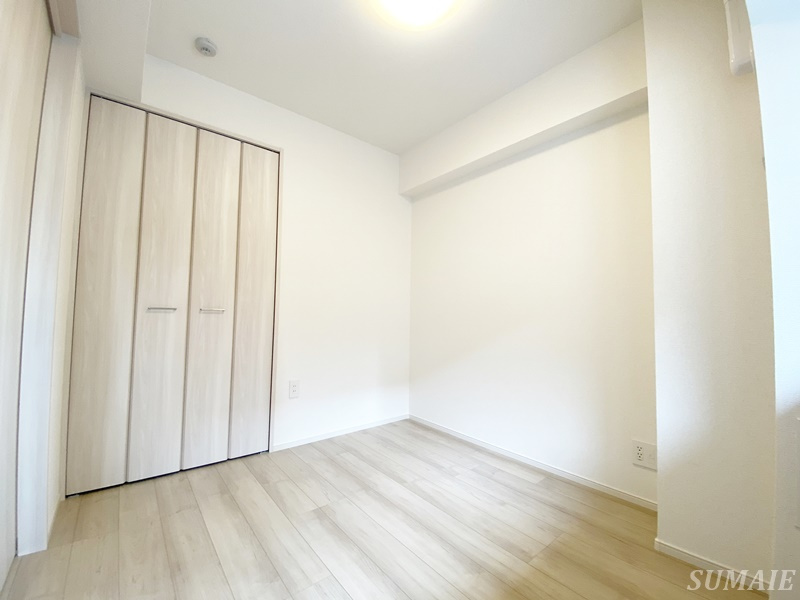 ドゥーエ尾久の洋室|別角度から見た4.5帖の洋室です☆