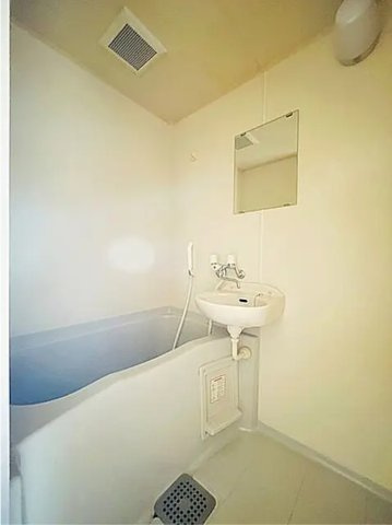 大阪府堺市堺区1棟投資マンション「寺地駅徒歩3分」「湊駅徒歩15分」の浴室