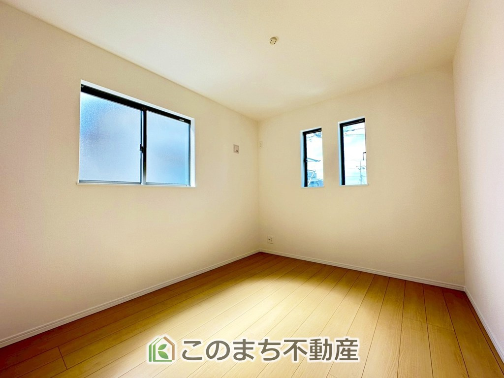 ハートフルタウン宇都宮市御幸本町4872番の洋室|過ぎ行く時間をゆったりと感じる事ができる落ちついた空間。
