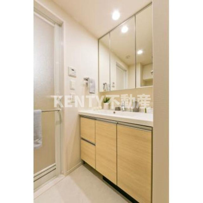 【洗面所】 | パークアクシス池上 | ゆったりとスペースのある洗面所