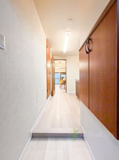 【玄関】 | コーポ大岡山 | 玄関