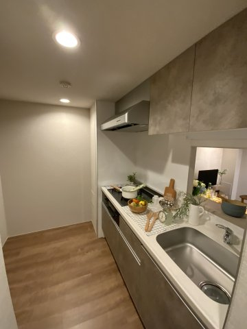 ＧＲＡＮ ＰＡＳＥＯ 目黒花房山のキッチン|モデルルーム