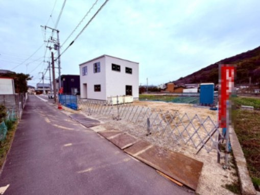 坂出市　谷町⑤　太陽光つきオール電化住宅