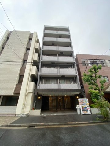 エルフラット両国の外観