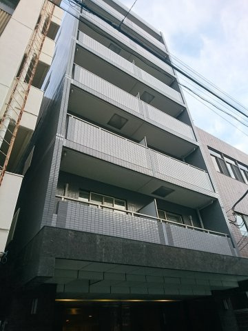 エルフラット両国の外観