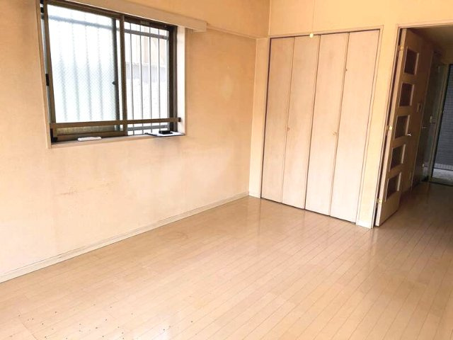 エルフラット両国の居間・リビング