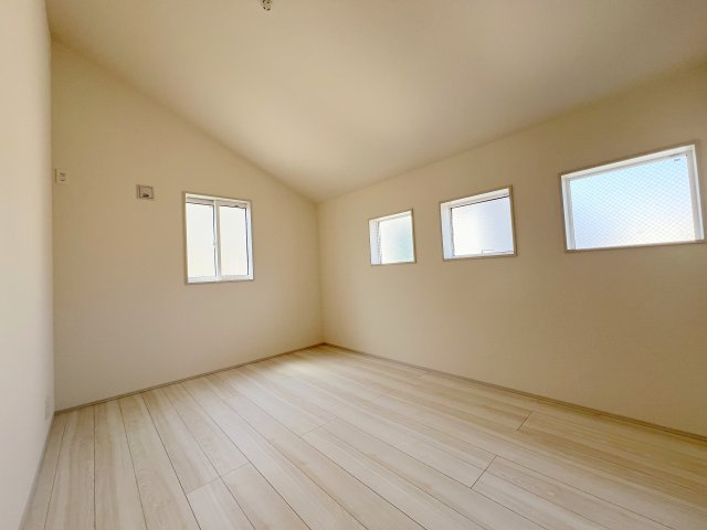 羽村市緑ヶ丘4丁目　新築戸建全9棟の和室|4.5帖｡しっとりと落ち着いた雰囲気の和室です｡