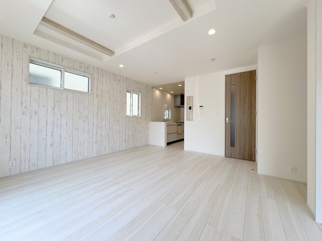 羽村市緑ヶ丘4丁目　新築戸建全9棟の居間・リビング|広々15.0帖LDKの間取りは、家族が増えても住み続けられるお家です
