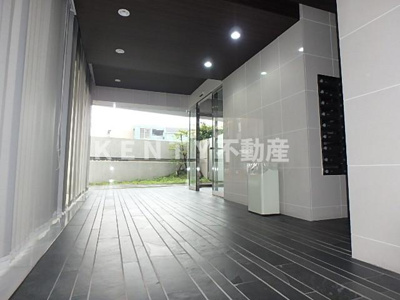 【ロビー】 | ライブコート大鳥居 | 建物の内部です