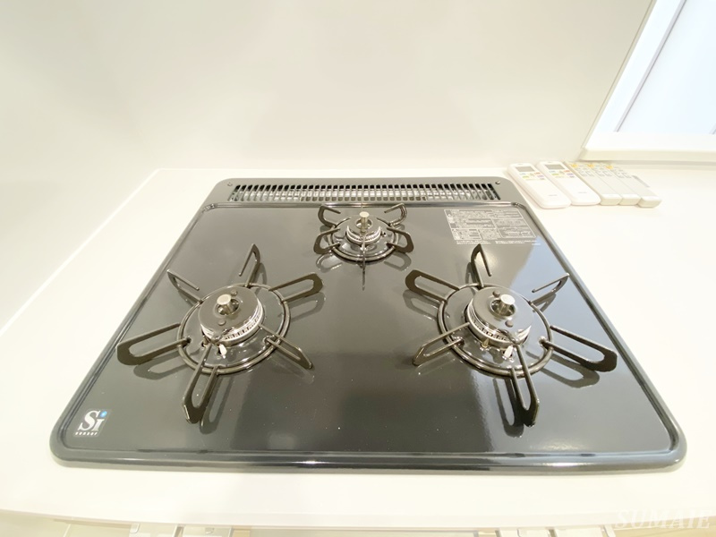 ドゥーエ尾久のキッチン|3口コンロです☆