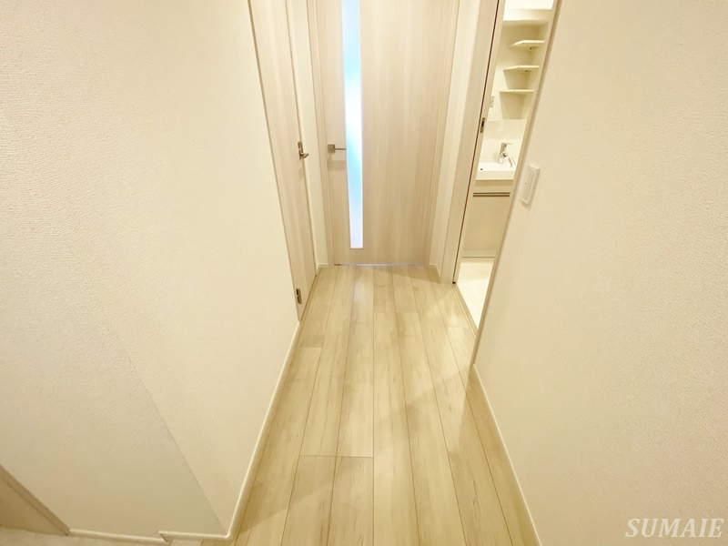 ドゥーエ尾久の内装|廊下です☆