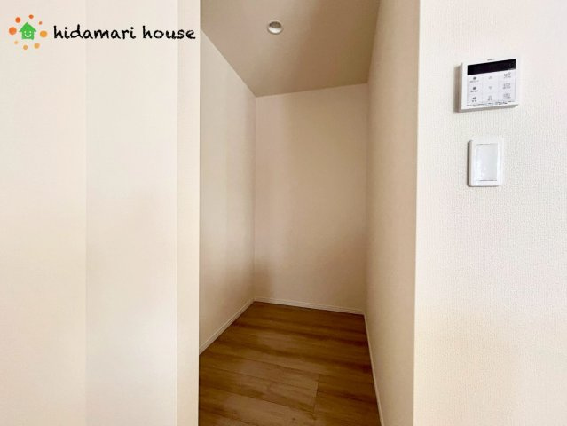 上尾市緑丘第10　新築戸建　ハートフルCの収納|パントリー収納