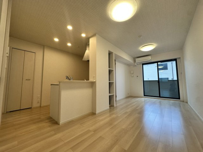 【居間・リビング】 | メゾン・レゾナンスⅢ