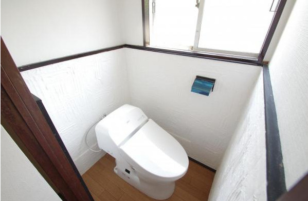 静岡県富士市　戸建てのトイレ