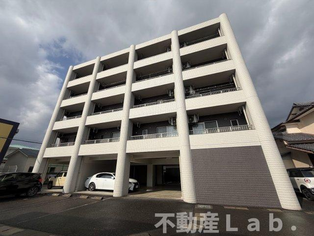 アーバンクレストの外観