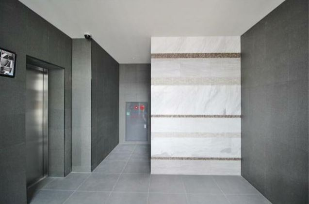 ソレアード並木のロビー