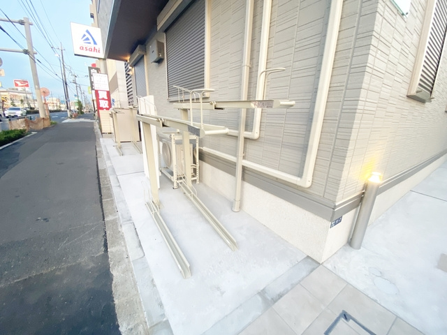 サイドコートのその他|★駐輪場★