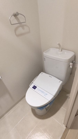 新品家具付きマンション日本橋本町7(KaGood東京)のトイレ