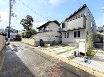 【外観】 | 【仲介手数料５５０万円が無料！】■成城学園駅１３分 ■ＬＤＫ天井が吹抜け■車２台 | 諸費用５５０万円ＯＦＦキャンペーン！
春の特別キャンペーン！
日本一の家計応援サービスに挑戦中！
■成城学園駅１３分
■南道路、陽当り良好
■ＬＤＫの天井が吹抜け
■４ＬＤＫへ変更可
■車２台可