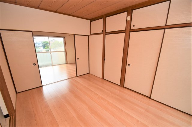 ウエストコートの洋室